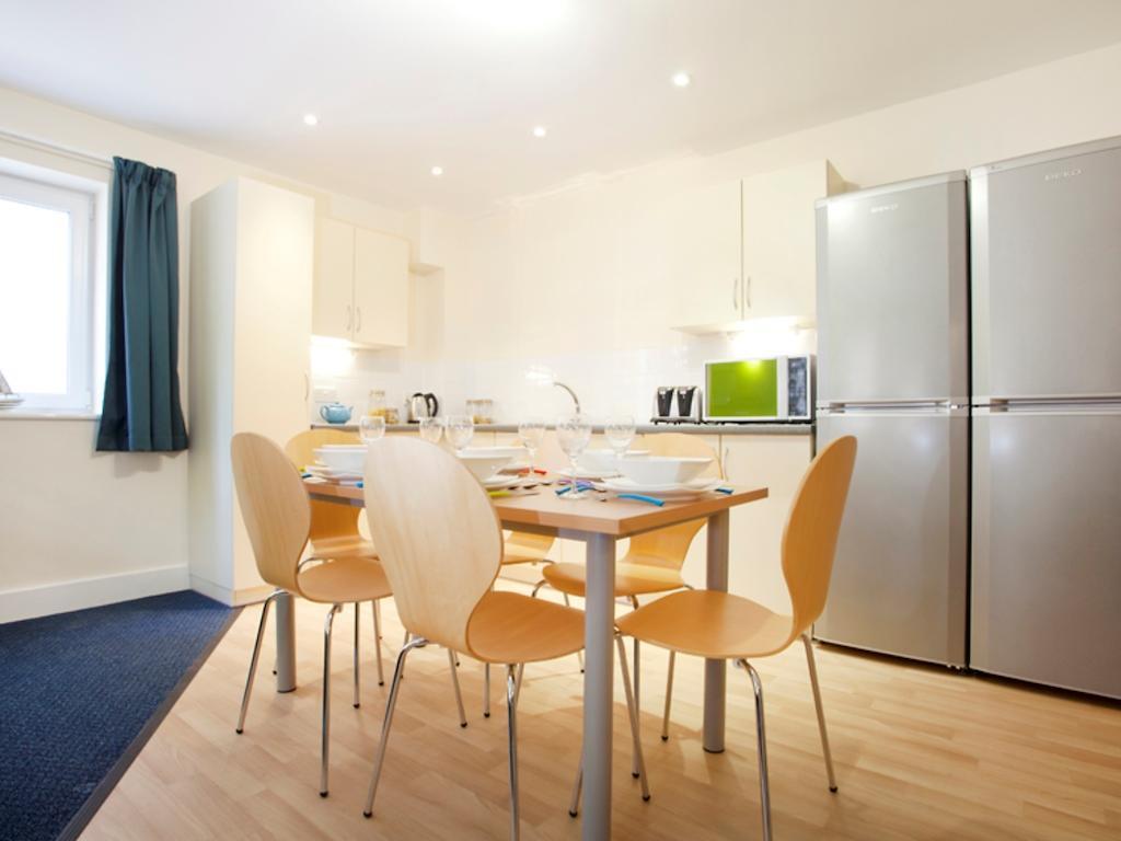 The Sidings Aparthotel Penryn Phòng bức ảnh